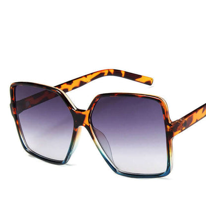 Glow Chic's Big Frame Sunglasses - Glow Chic